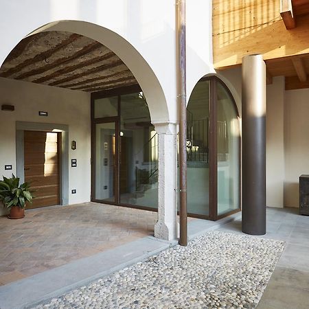 Palazzo Eleonora Bed & Breakfast Monasterolo del Castello Екстериор снимка