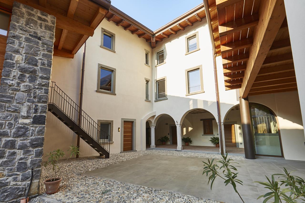 Palazzo Eleonora Bed & Breakfast Monasterolo del Castello Екстериор снимка