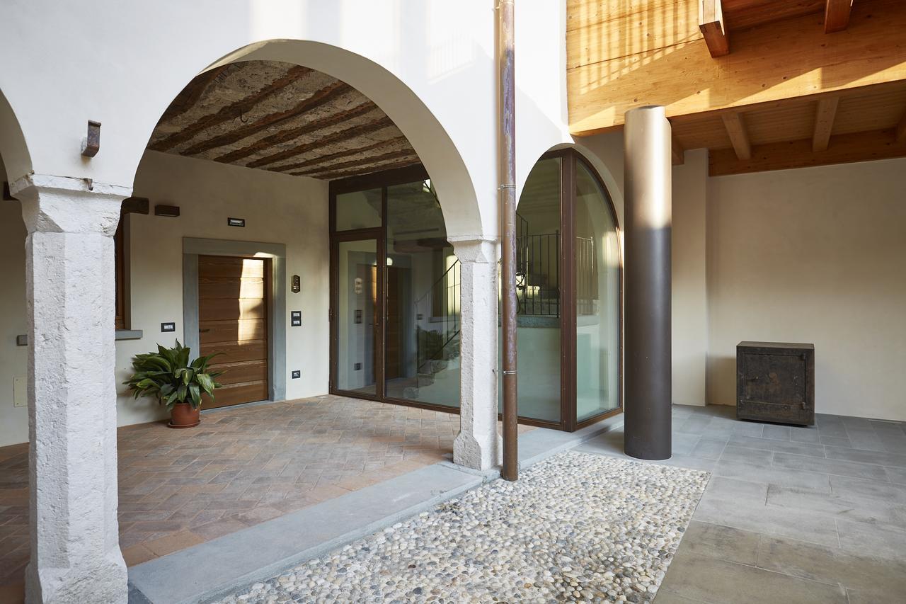 Palazzo Eleonora Bed & Breakfast Monasterolo del Castello Екстериор снимка