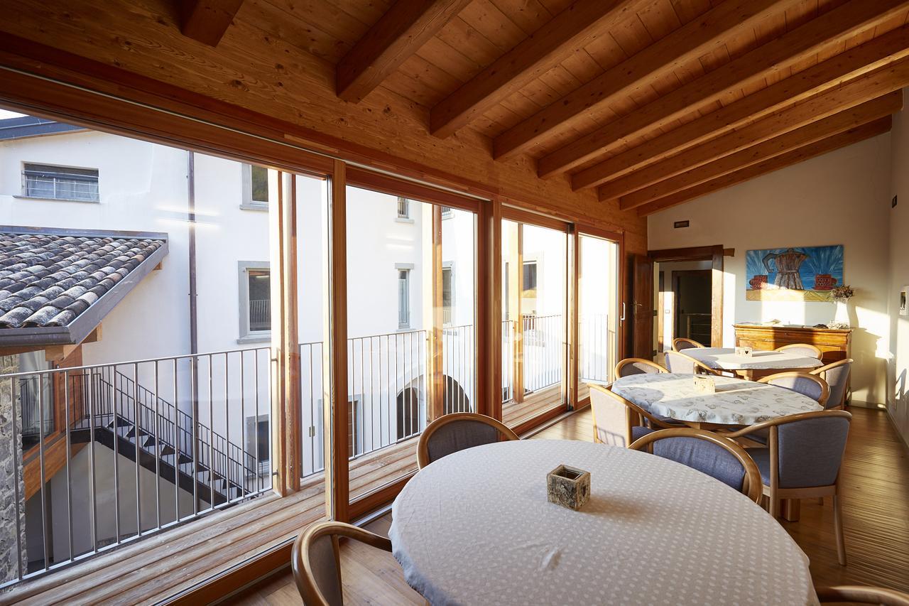 Palazzo Eleonora Bed & Breakfast Monasterolo del Castello Екстериор снимка